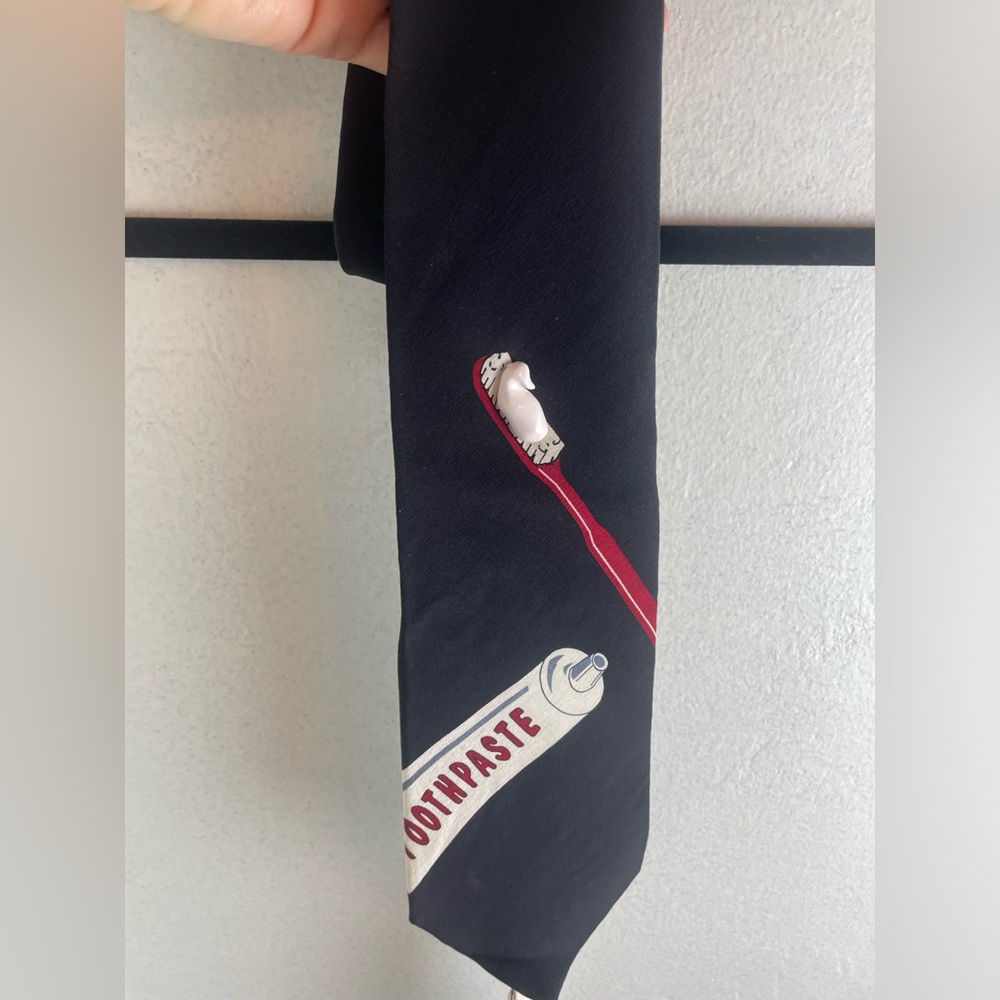 Tie Toothpaste And Toothbrush